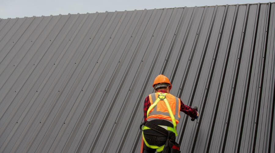 Expert top industrial roofings services in Sandoval, IL